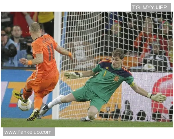 足球传奇谢幕之际：昔日球星的最后一舞与光辉岁月的永恒回忆