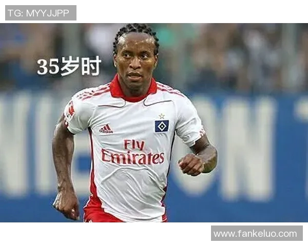 足球天才牛奶崛起之路：从街头球场到世界舞台的传奇旅程